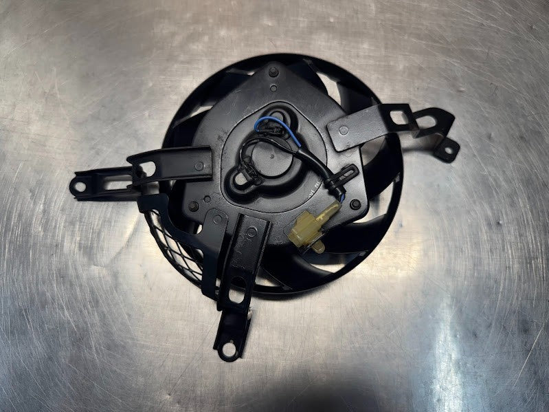 Suzuki GSXR 1000 2005-2006 Radiator Thermo Fan OEM Genuine 17800-41G00