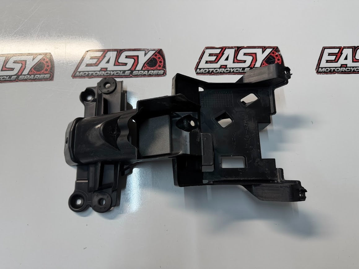 Parts Holder Bracket Suzuki GSXR 1000 2009-2016 OEM 47414-47H00