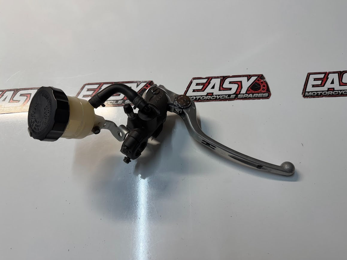Front Brake Master Cylinder Suzuki GSXR 1000 2007-2008 OEM 59600-47H10