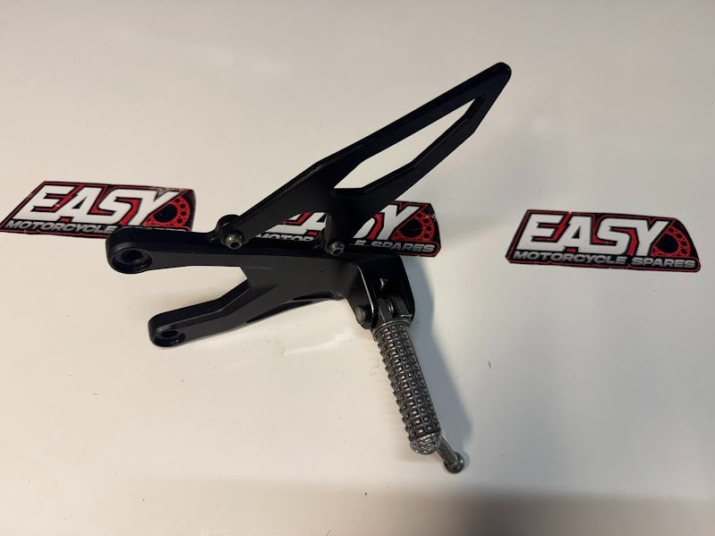 Yamaha YZF R1 2015-2025 LH Riders Peg Bracket Rear Set OEM Genuine 2CR-27442-00