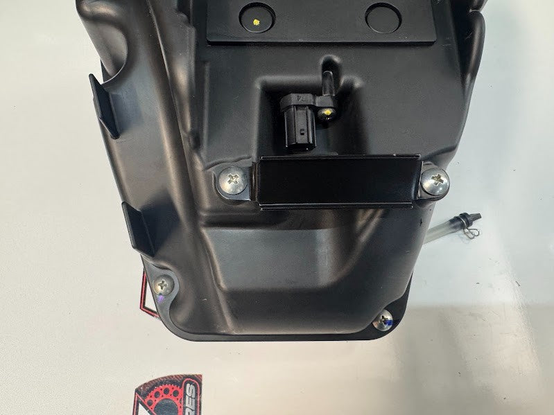 Kawasaki Vulcan S 650 2019-2025 Airbox OEM Genuine 11010-0873