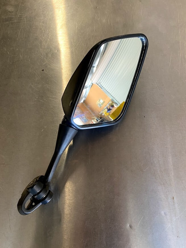 LH Mirror Yamaha FZ1 06-09 2008 3C3-26280-00-00