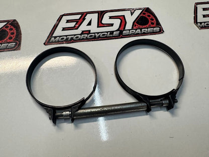 Suzuki GSXR 1000 2007-2008 Air Cleaner Case Clamps OEM Genuine 13170-15H10