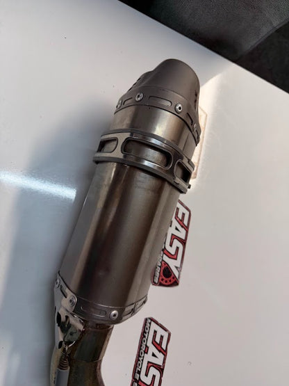 Yoshimura Exhaust Muffler Suzuki GSXR 1000 2005-2006