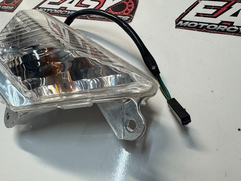 Kawasaki Ninja 650 2012-2019 LH Front Blinker Indicator OEM Genuine 23040-0137