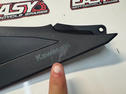 Kawasaki Ninja 500 2024-2025 LH Knee Grip Side Cover OEM Genuine 36001-0751