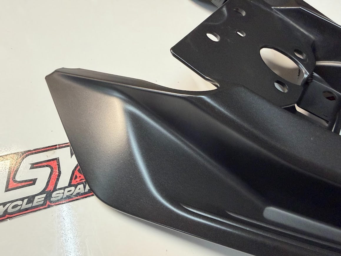 Under Tray Bottom KTM RC 390 2014-2016 OEM 9050801800033