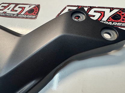 Yamaha YZF R7 2022-2025 RH Frame Side Cover Bracket OEM Genuine BEB-27463-00