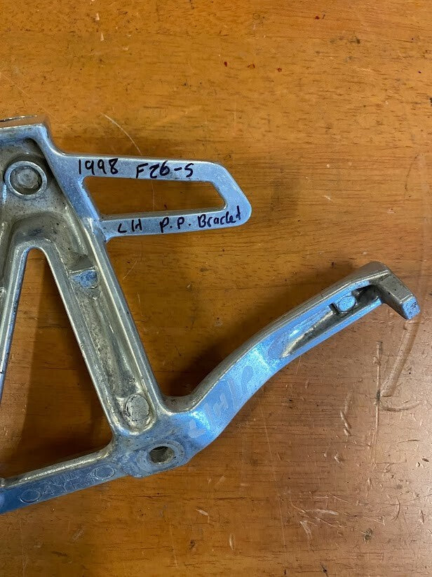 LH Pillion Peg Bracket Yamaha FZS 600 1998