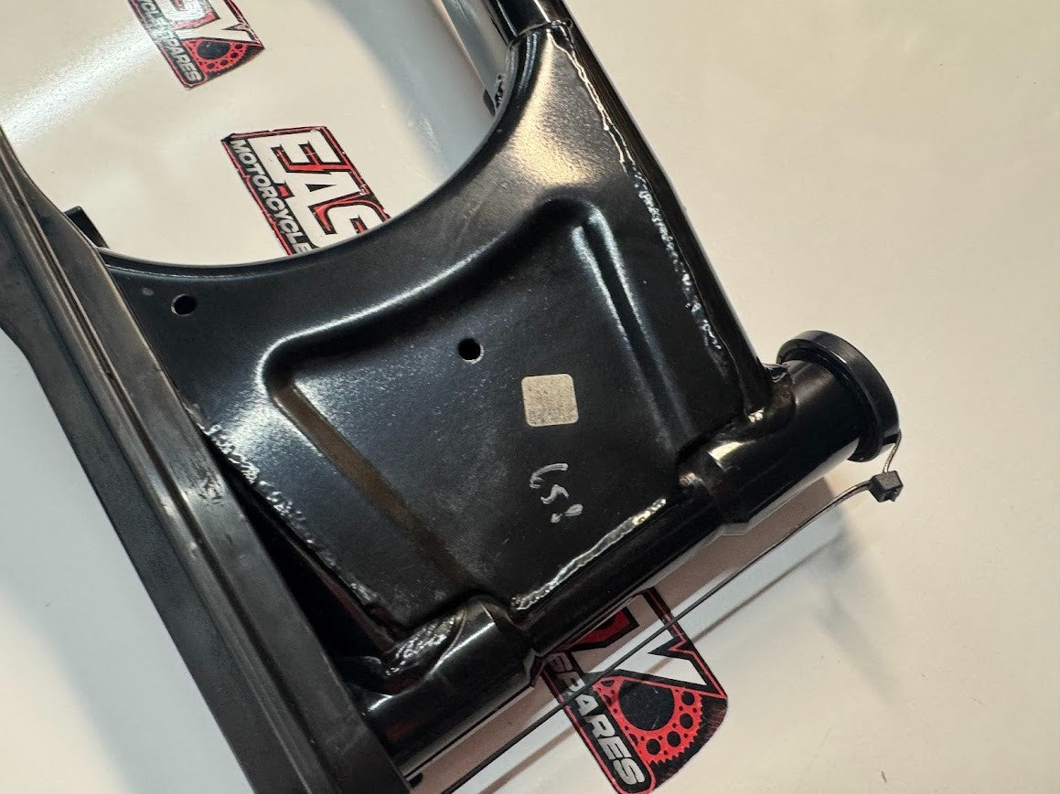 Royal Enfield Interceptor 650 2022 Swingarm OEM Genuine 148077H Euro 5