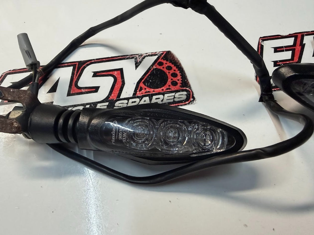 Rear Indicator Blinkers KTM RC 390 2014-2023 OEM 90514035100
