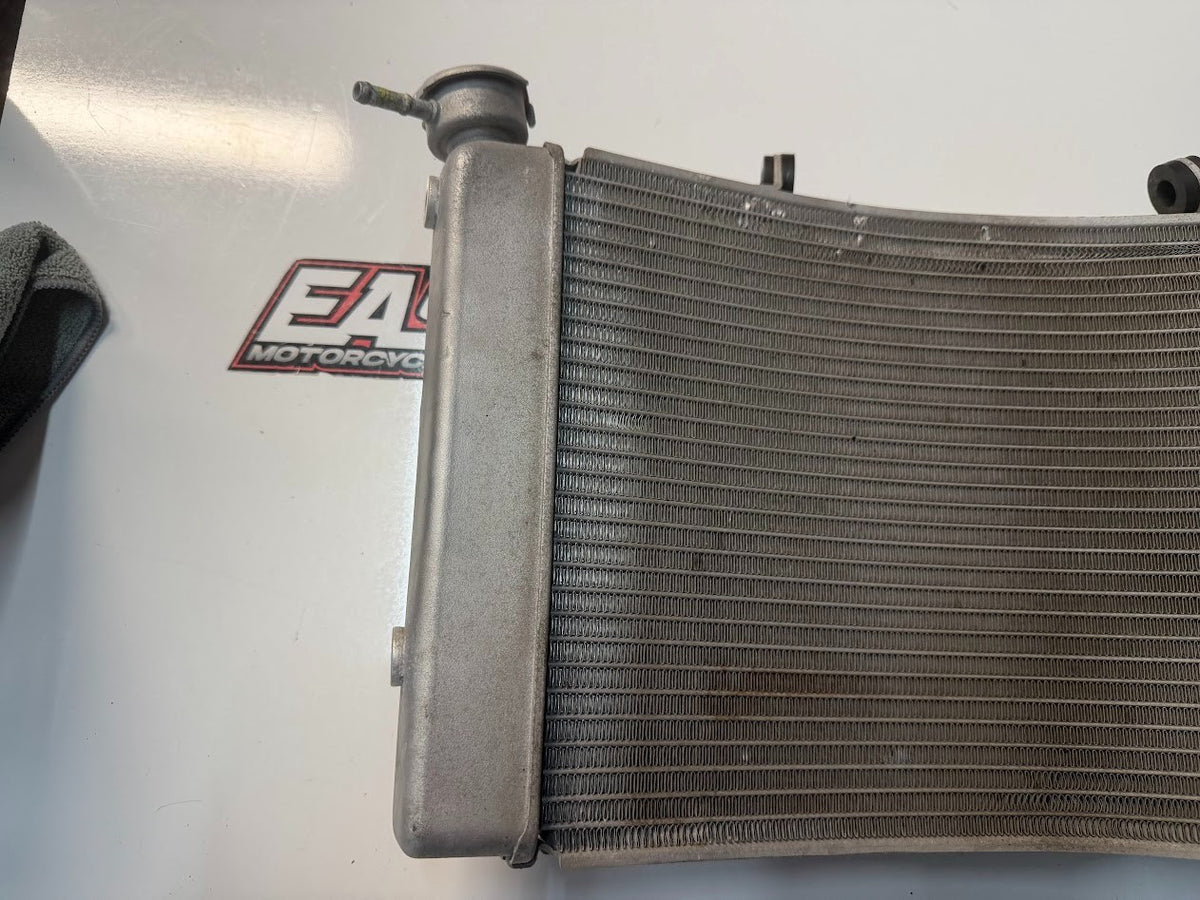 Radiator Cooling Kawasaki Ninja ZX-10R 2021-2025 OEM 39060-0759