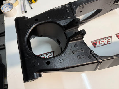 Swingarm Suzuki GSXR 1000 2007-2008 OEM 61000-21H00-YAP Swing Arm
