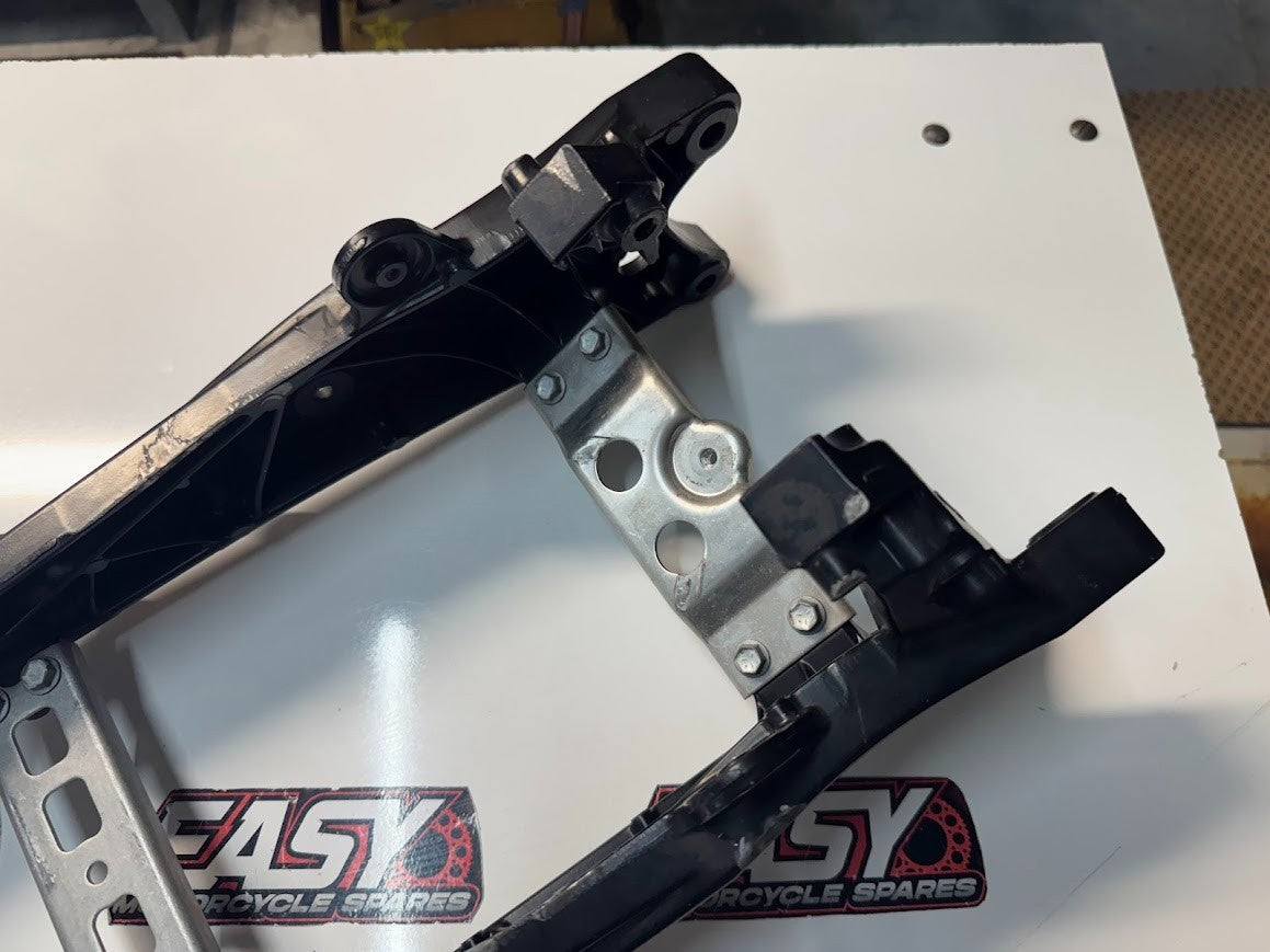 Suzuki GSXR 1000 2009-2016 Subframe Assembly OEM Genuine 41221-47H00