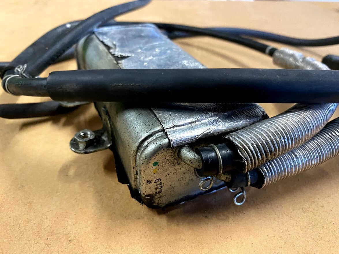 Carbon Canister Yamaha FJR 1300 2016