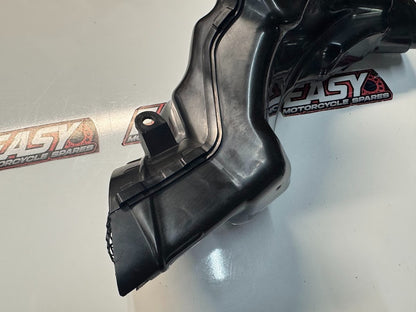 Suzuki GSXR 1000 2007-2008 Air Intake Duct Pair OEM Genuine 94420-21H00
