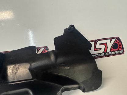 Suzuki GSXR 1000 2009-2016 Radiator Heat Shield OEM Genuine 17771-47H00