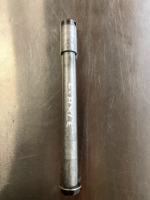 Front Axle Honda VTR 1000 98-05 1998 44301-MM5-000