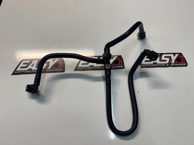 Yamaha YZF R1 2020-2025 Fuel Pipe Hose Connectors OEM Genuine B3L-13971-01