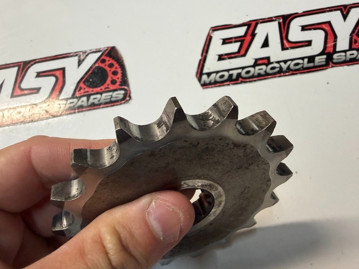 Front Sprocket 17T Suzuki GSXR 1000 2001-2008 28400-17