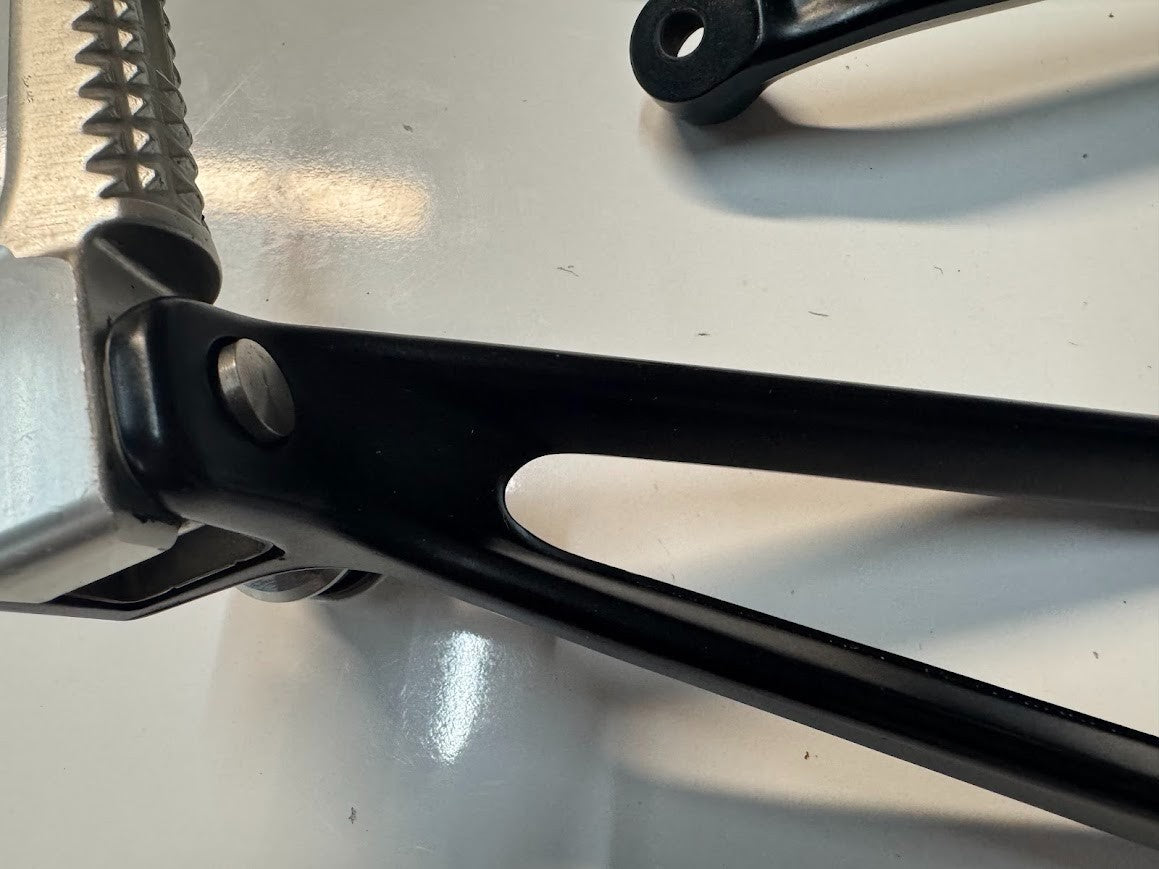 BMW S1000RR 2016 Pillion Peg Bracket Assembly Pair OEM Genuine K46 46718521680