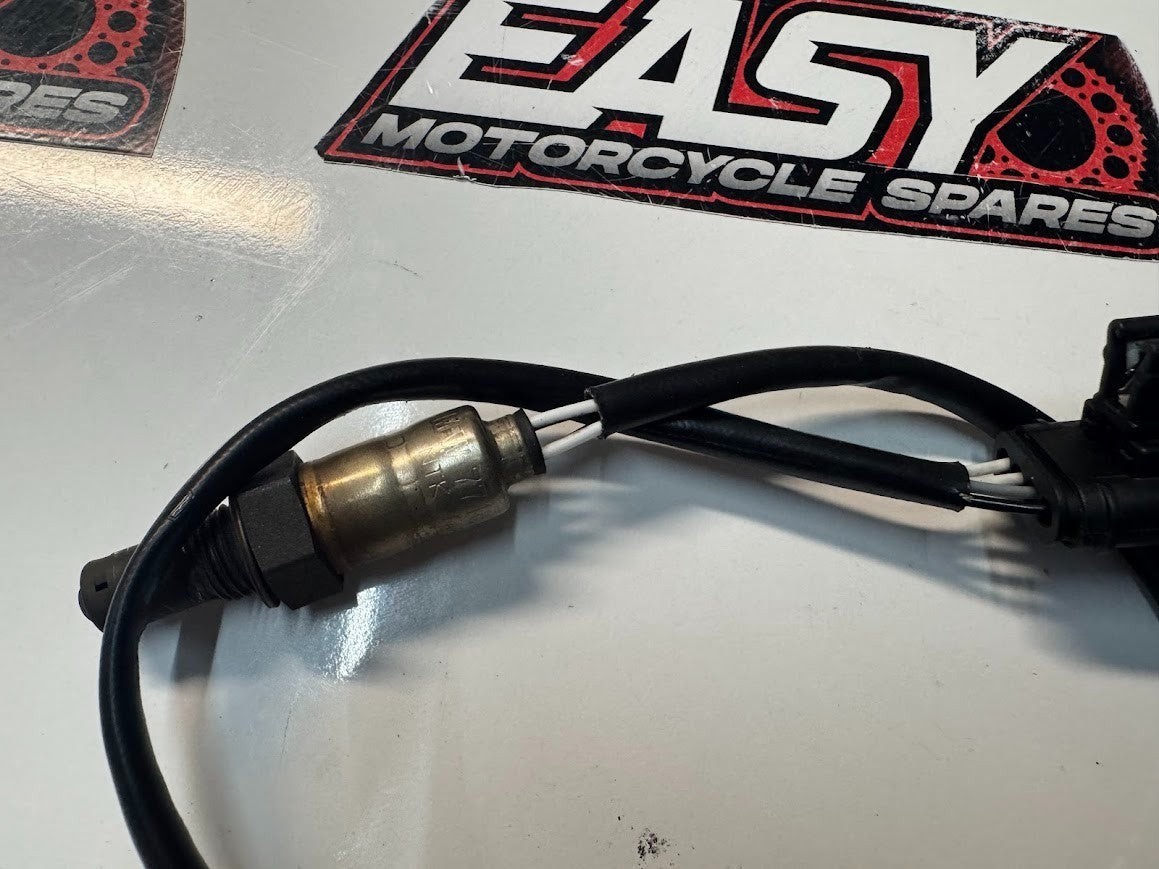 BMW S1000RR 2016 Oxygen o2 Sensor Pair OEM Genuine K46 11787716654