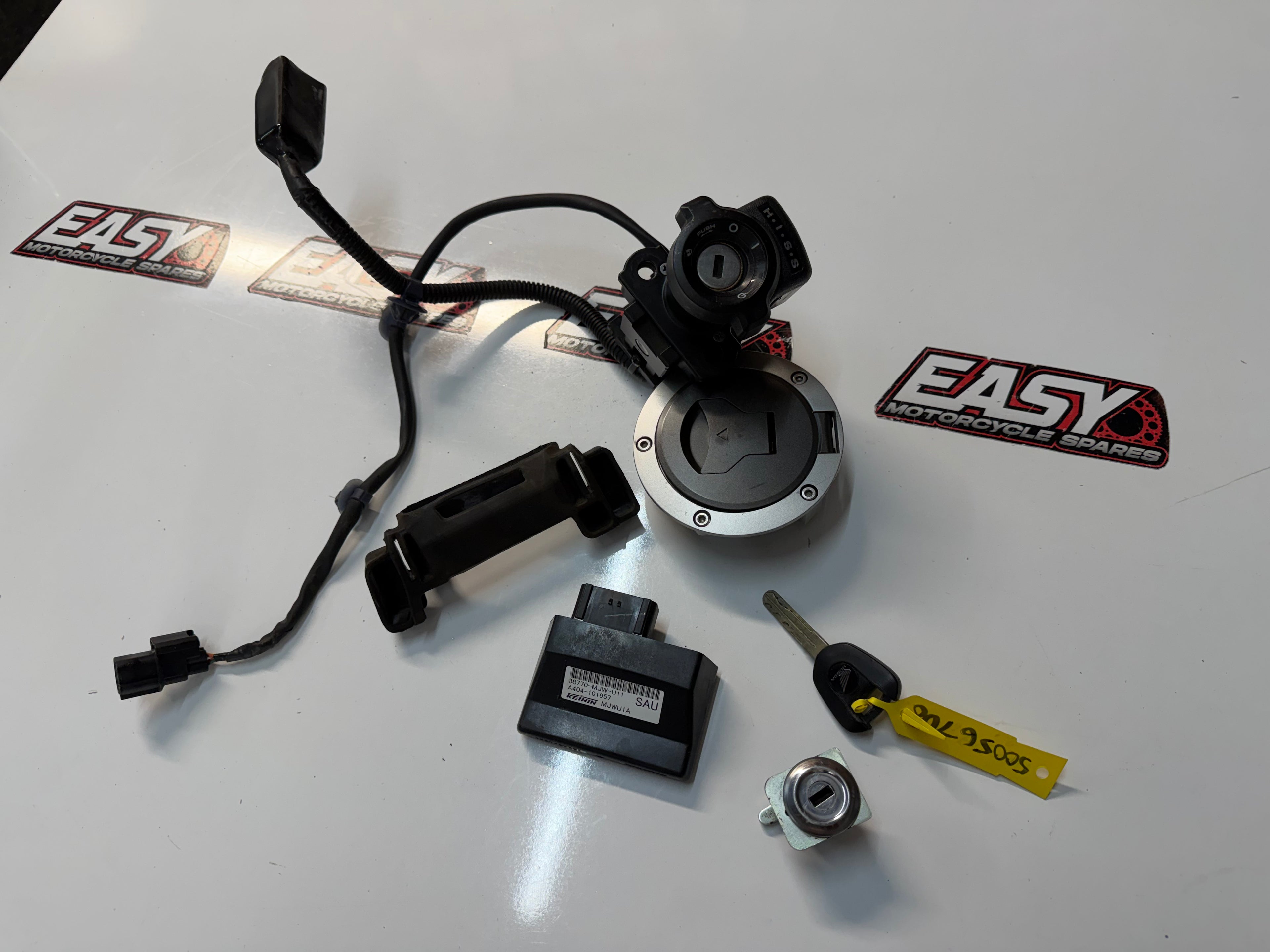 ECU Ignition HISS Lockset 2017 Honda CBR 500R